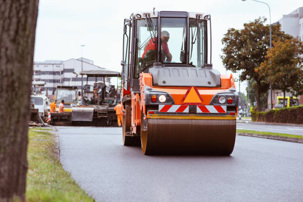 Best Driveway Paving Contractor  in Fayetteville, AL
